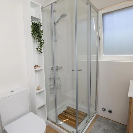 Like-home-t2 House, Pool, Ac, Garden
